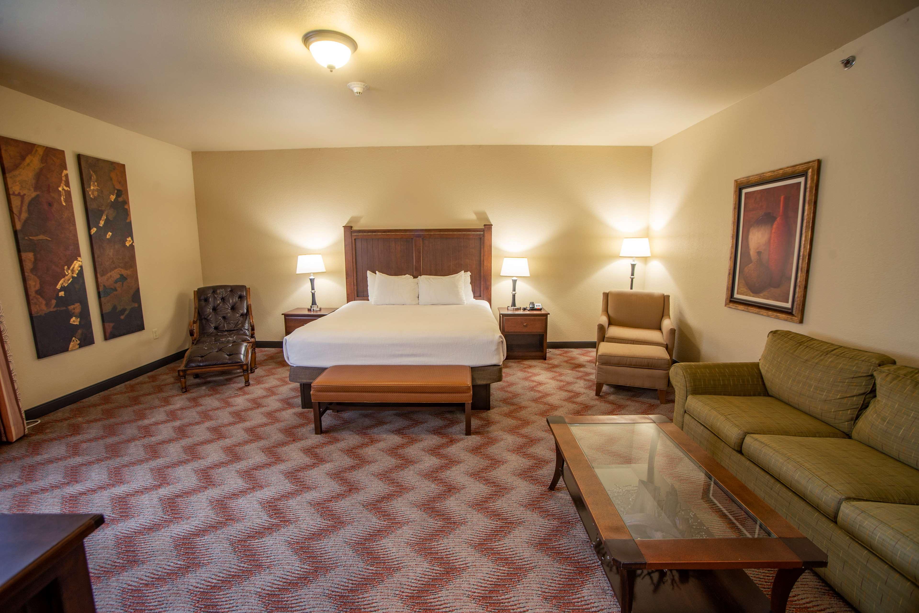 Best Western Plus Cimarron Hotel & Suites Stillwater Exteriör bild