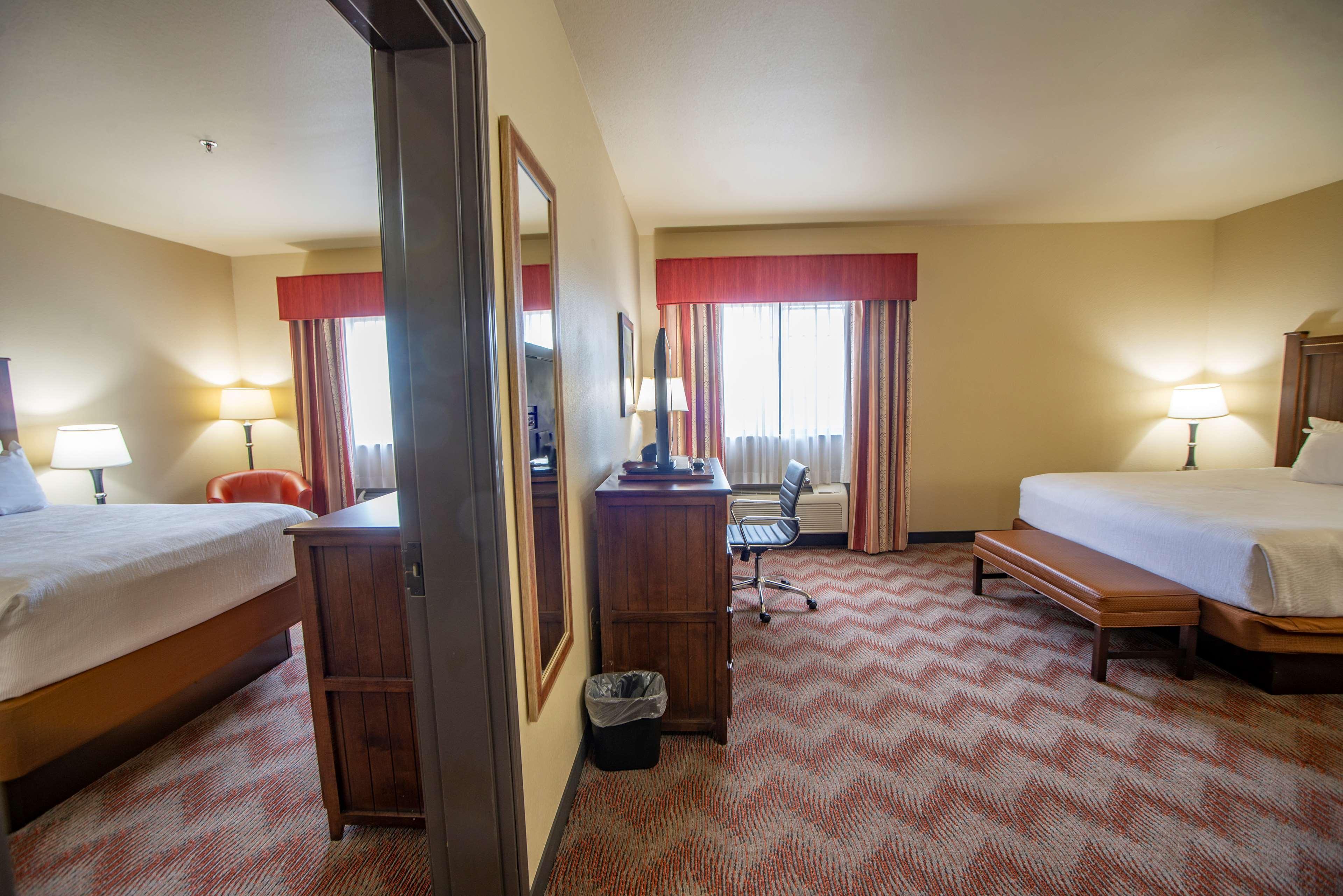 Best Western Plus Cimarron Hotel & Suites Stillwater Exteriör bild